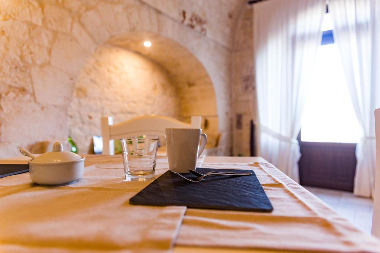 Relais La Masseriola 卡斯特拉纳格罗泰 外观 照片