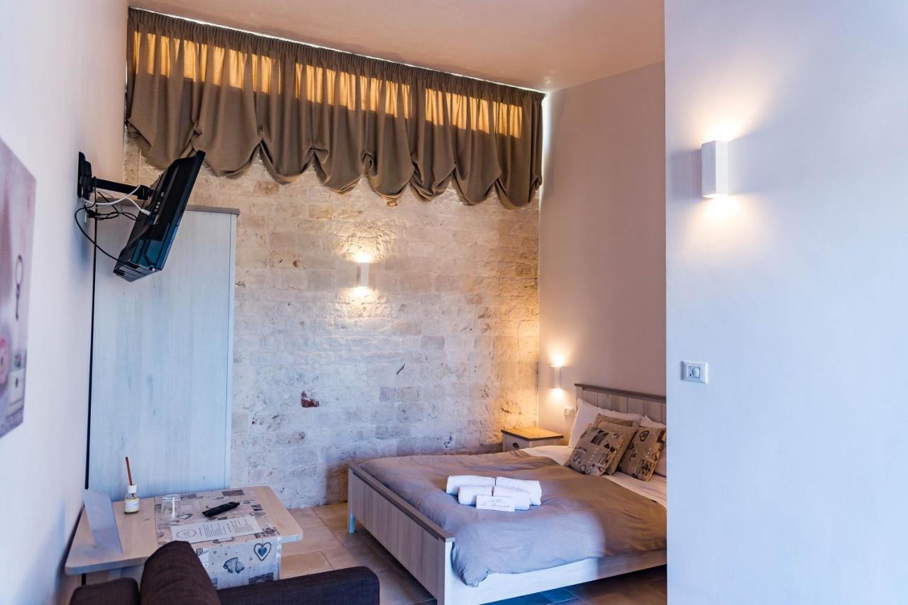 Relais La Masseriola 卡斯特拉纳格罗泰 外观 照片